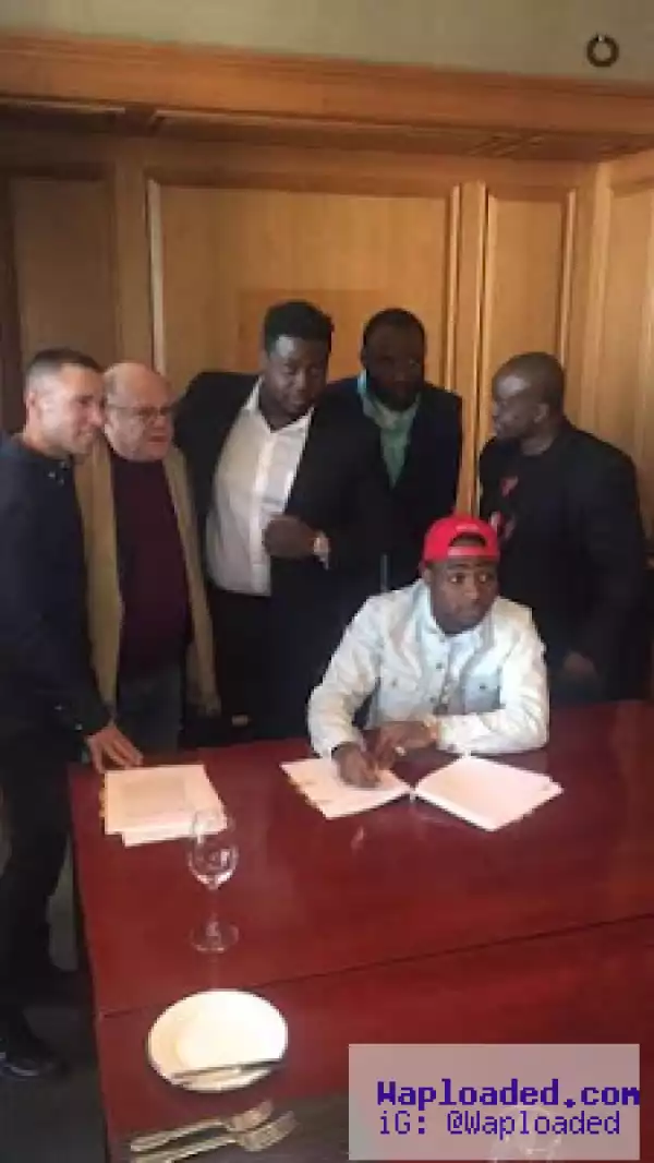 Photos Of Davido Signing A Record Deal With Sony Music Global [First African Artist To Do This..]